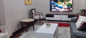 Sami BnB - Apt 03 Makongo after Mlimani City