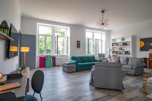 Luxury & Unique Villa Scvola Elementare