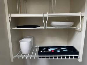 2 JR선 미도스지선 요츠바시선 역 에서 가까운 난바 도보 7분 츠텐가쿠 도보 8분