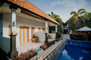 Phòng Giường Đôi Nhìn Ra Hồ Bơi (Double Room with Pool View)