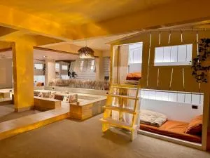 perBed Hostel-Taichung Station - Пулі