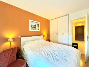 Cannes center 2, by Welcome to Cannes