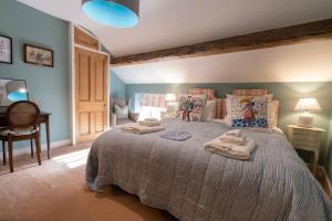 Charming Coates Cottage