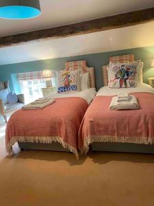 Charming Coates Cottage