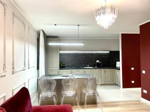 STUDIO 92- URBAN PLAZA