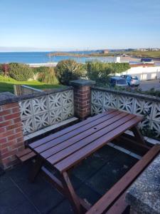 Newquay Fistral Beach View with pool