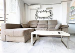 Skol 508 West Facing Duplex Apartment with Amazing Sea Views