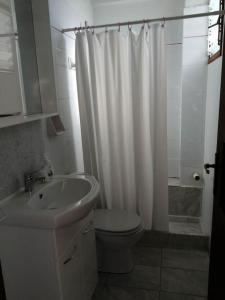 Cozy Rodas House 2