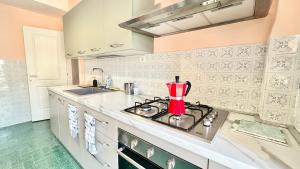 Melas house- Metro A, Air Conditioning, WI-FI.