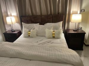 Royal apartment in private villa New Cairo in villa 255 Panafsig 11