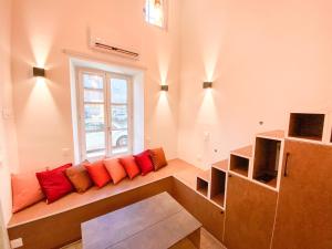 Charmant Studio Cosy Central