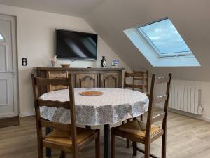 211 - T3 entièrement rénové en plein centre de Plurien à moins de 5 minutes des Plages