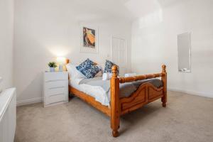 Upmarket Apartment with Parking