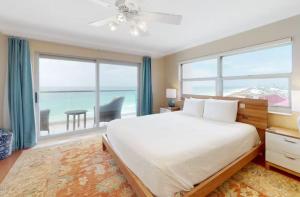 Regency Towers Unit 805W