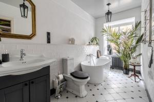 Художня резиденція Львова