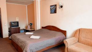 Large Twin Room room in Geneva Hotel