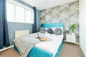 Field Lodge Canterbury with Private Parking and Hot Tub - Sturry