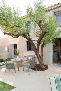 MAISON V AU COEUR DU VILLAGE Alpilles