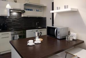 Modern Central Apartment