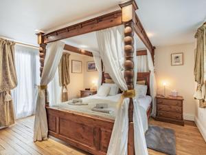 2 bed in Bardon Mill 88032