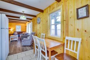 Pet-Friendly Cabin Retreat: Wisconsin River Access