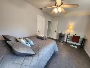 Private Room2 Own Entry Shared Bath One Guest Walk to UCSD - Sorrento