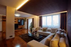 UPTOWN RESIDENCE - 萨图马雷