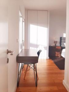 LXLUXHOME - Family and Cozy Apartment - AC - Parking - Lift