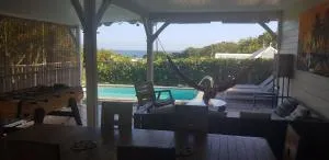 Villa vue mer, piscine, plage à pied - Morne Blanc