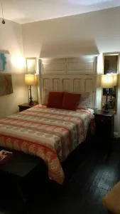 Sunset Studio with Full Kitchen and no fee - Florence