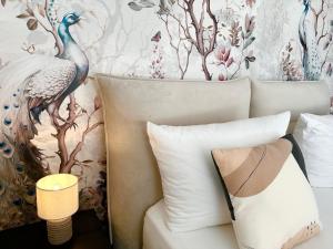 Special Apartment - stadtnah, Balkon, Parkplatz, E-Ladestation, Gitterbox für Fahrräder, Fitnessstudio