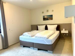 Große Wohnküche, Terrasse, Schlafzimmer am Steinhuder Meer, WLAN, Parkplatz, Fußbodenheizung, 70qm