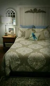 Garden Studio at Moore House - Florence