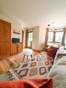 Alpenflair Apartment mit Balkon - inkl Parkplatz #3