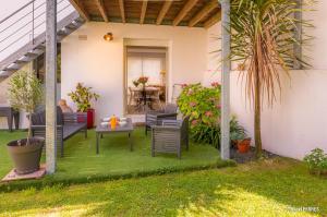 RÉF 338 - T2 bis spacieux en rez-de-jardin avec plage et commodités à pied