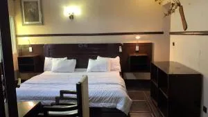 NBS Hotel & Suite - Cadjèhoun