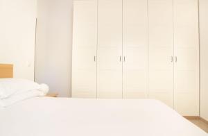 Appartamento Moderno e Luminoso (Metro B)