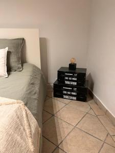 Maisons de vacances Appt prive, Jaccuzi pro, 2 pers, 100m2, jardin, proche, Parc des Expositions, Aeroport CDG, Villepinte : photos des chambres