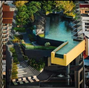 EDGE Sea View Holiday inn Pattaya Central