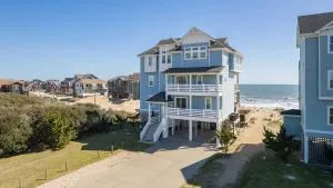 Hatteras Retreat Oceanfront 7 Bedroom Home - Buxton