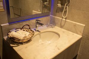 FORTICH APART HOTEL
