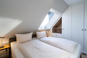 Brise N50 beim Strand mit Sauna