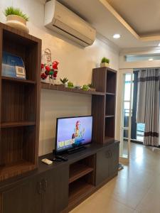 Gramercy Residences 46th Floor 1 Bedroom Sunset View