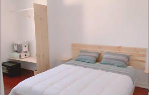 Self-Check in Sunny & Charming Apt