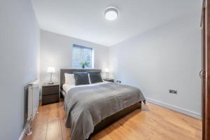 4 beds - TOOTING - 20 min to Central London - Free Parking