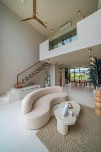 Villa Vesna 7 - Contemporary 1BR Pool Villa with Rice Fields View