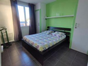Bel Appart 2 Chambres, Terrasse, Proche Plage - FR-1-323-491