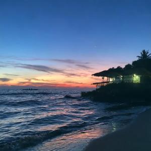 Punta Arena EcoHostal & EcoFit - Your Eco-Conscious Oasis