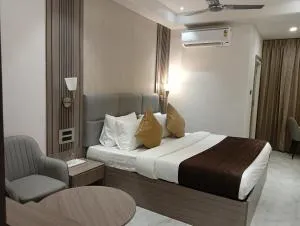 BK Castles Hotel - Garhā