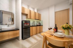 Lucky Apartment & Café